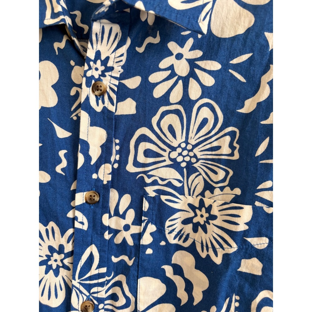 Old Navy Mens Everyday Shirt Regular Fit Blue White Floral Tropical Print NWT M - Picture 7 of 7